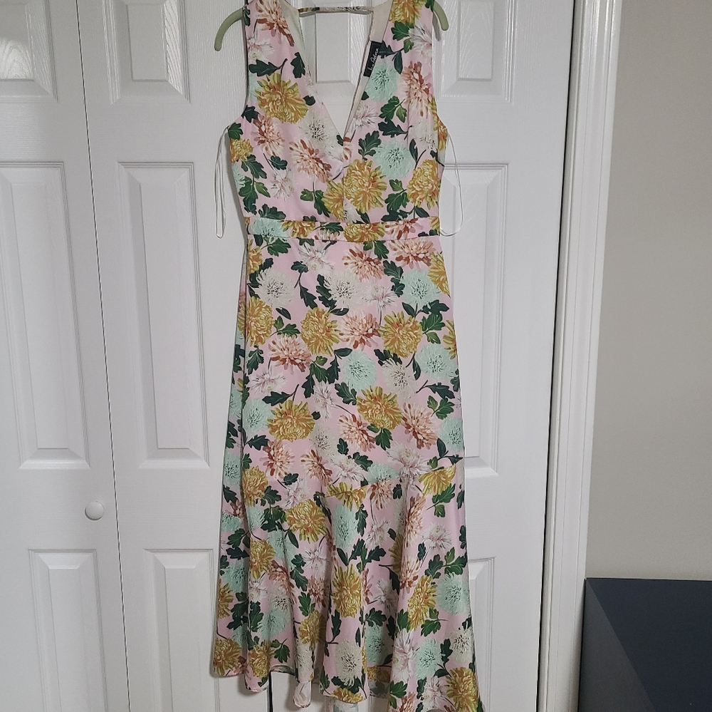 Sam Edelman Pink Floral Silk-like Dress